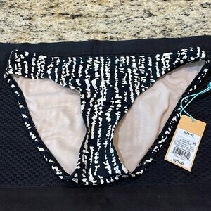 Kona Sol Black & Cream Women's Medium Coverage Hipster Bikini Bottom, small, NWT